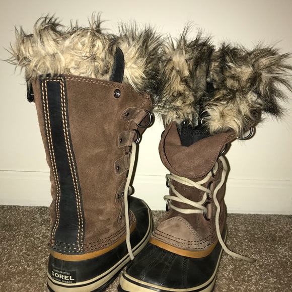 Sorel Joan of Arctic Boot - Picture 3 of 8